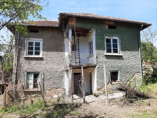 Property with 1830m2 - , plot